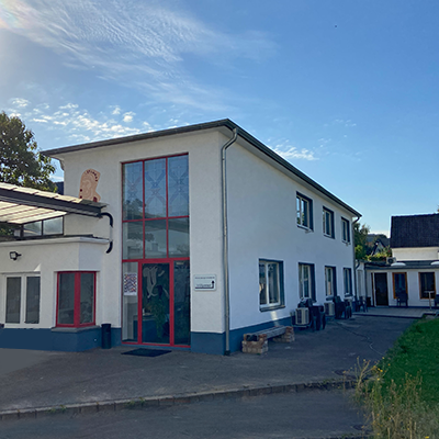 Außenansicht des Campus Kölner Design Akademie